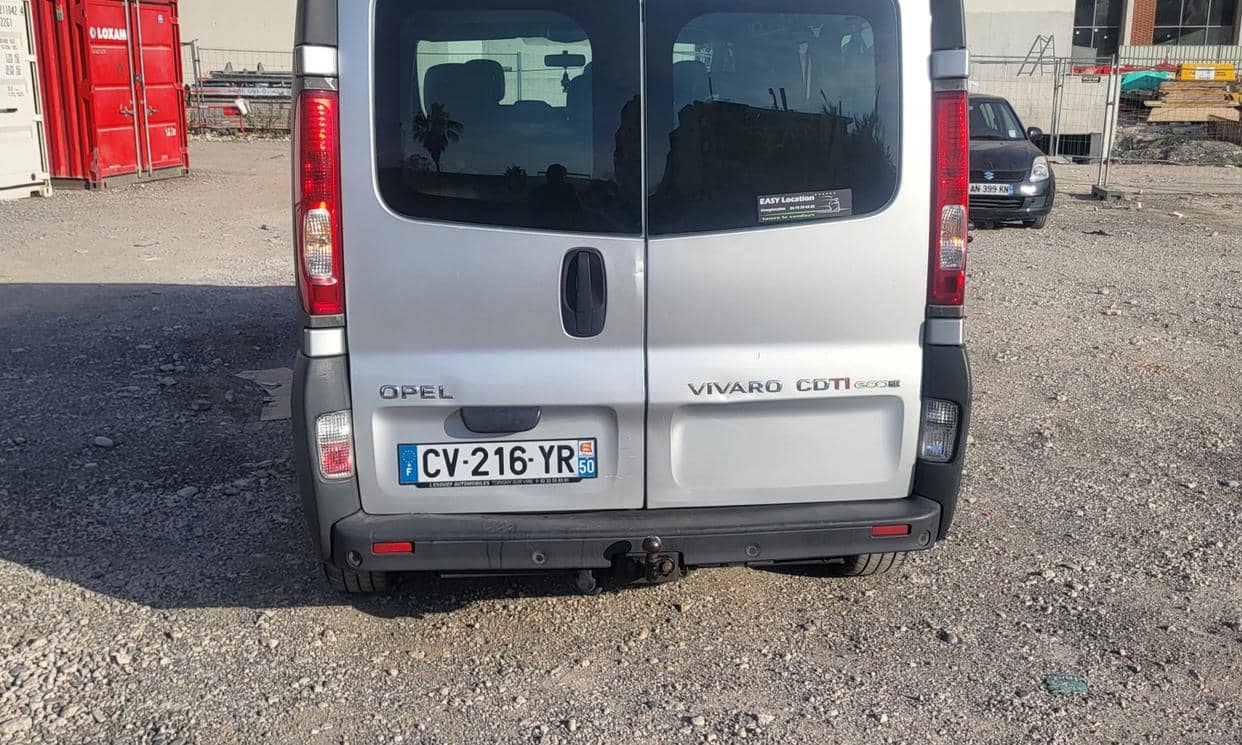Opel VIVARO — photo 6