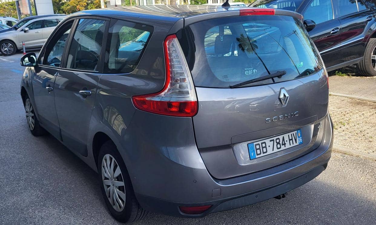 Renault GRAND SCENIC III — photo 2