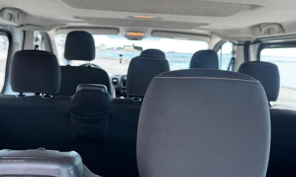 Renault TRAFIC III — photo 8