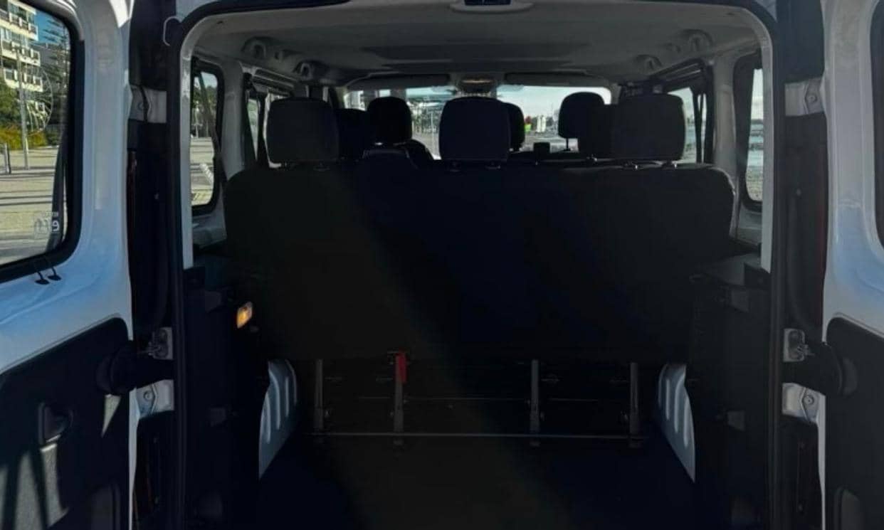 Renault TRAFIC III — photo 7