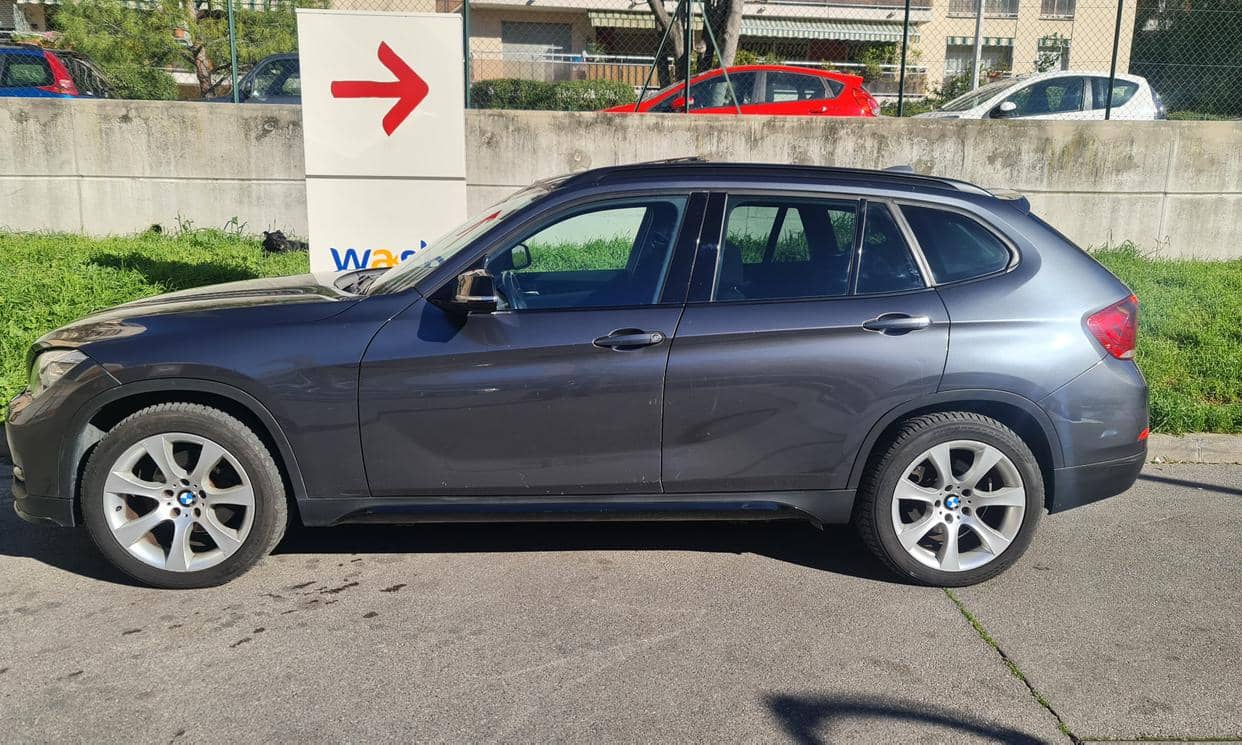 BMW X1 — photo 2