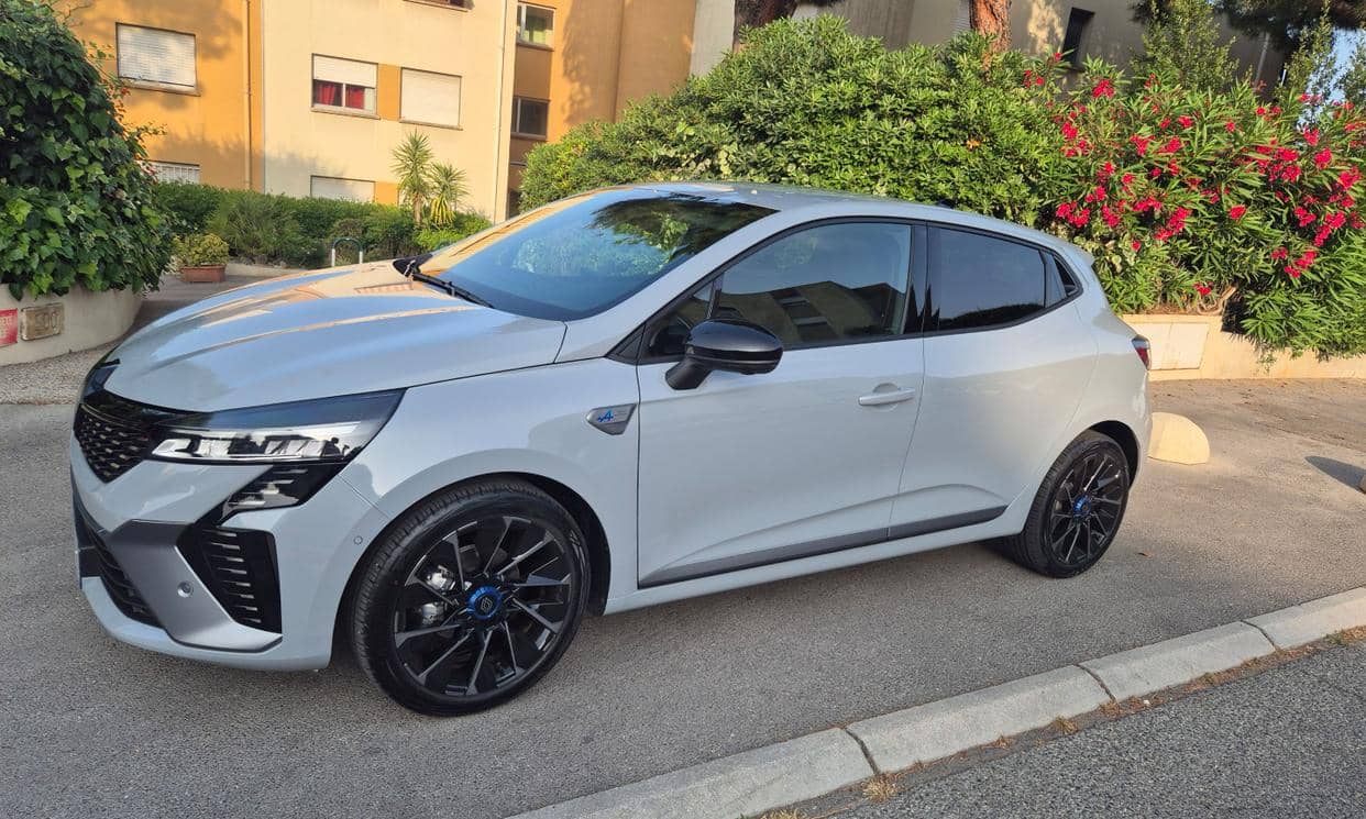 Renault CLIO V — photo 2
