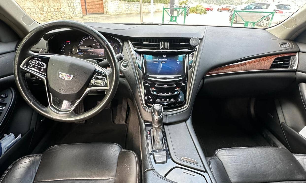 Cadillac CTS — photo 8