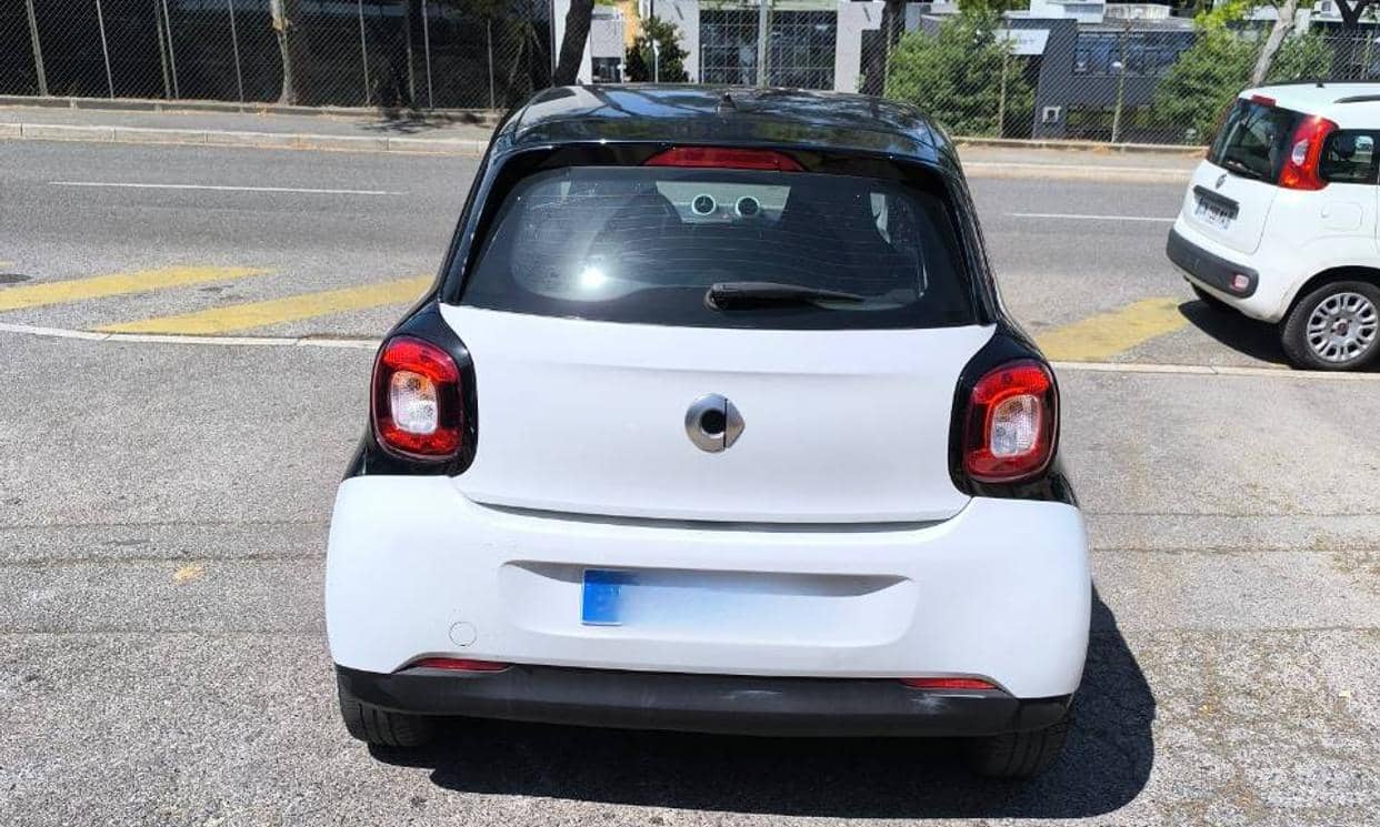 smart FORFOUR — photo 5
