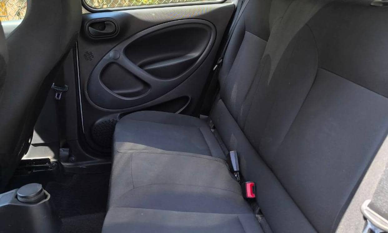 smart FORFOUR — photo 9