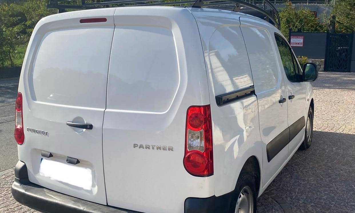 Peugeot PARTNER CABINE APPROFONDIE — photo 3