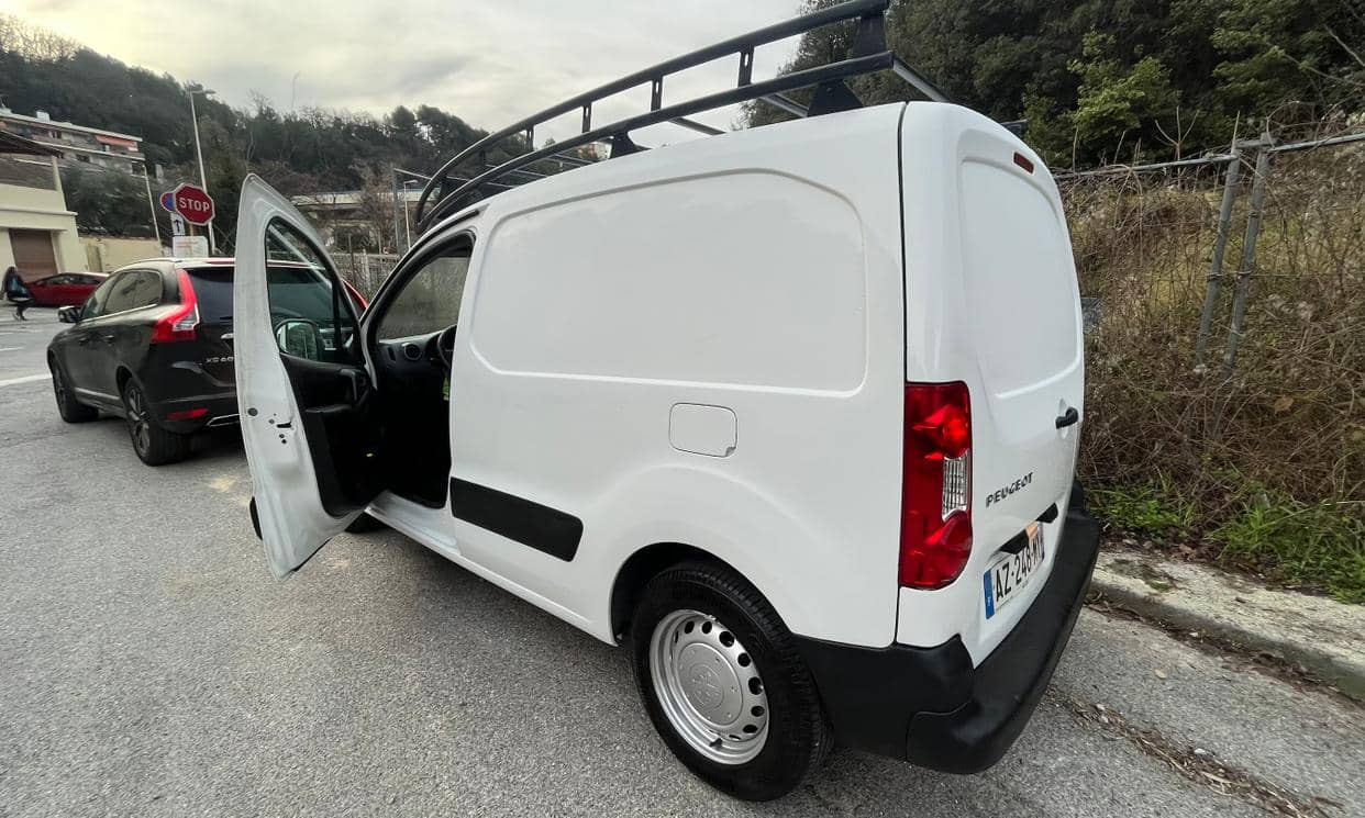 Peugeot PARTNER CABINE APPROFONDIE — photo 5