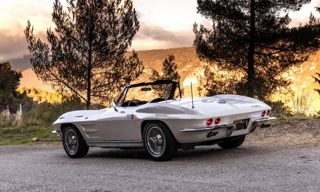 Chevrolet Corvette C2 Sting Ray — photo 8