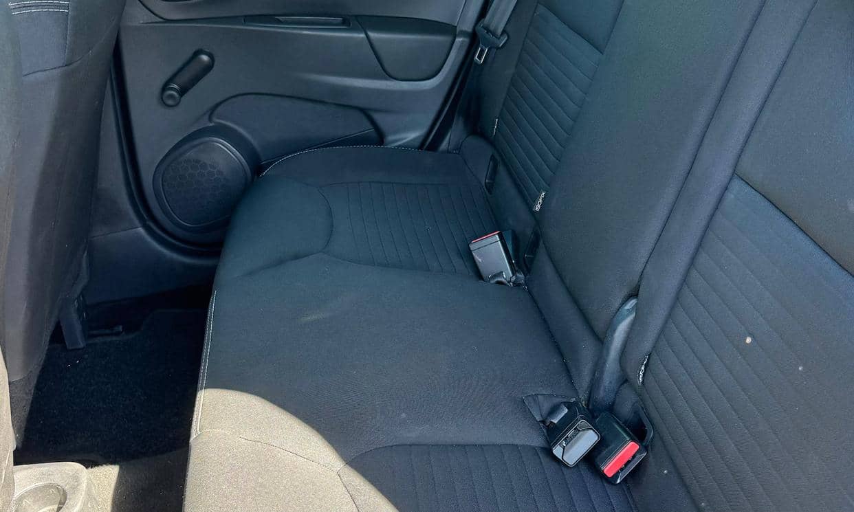 Renault CLIO IV — photo 8