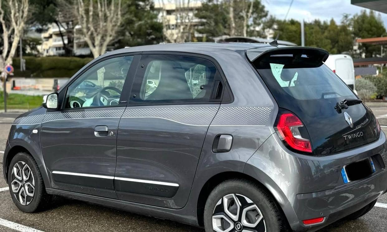Renault TWINGO III — photo 4