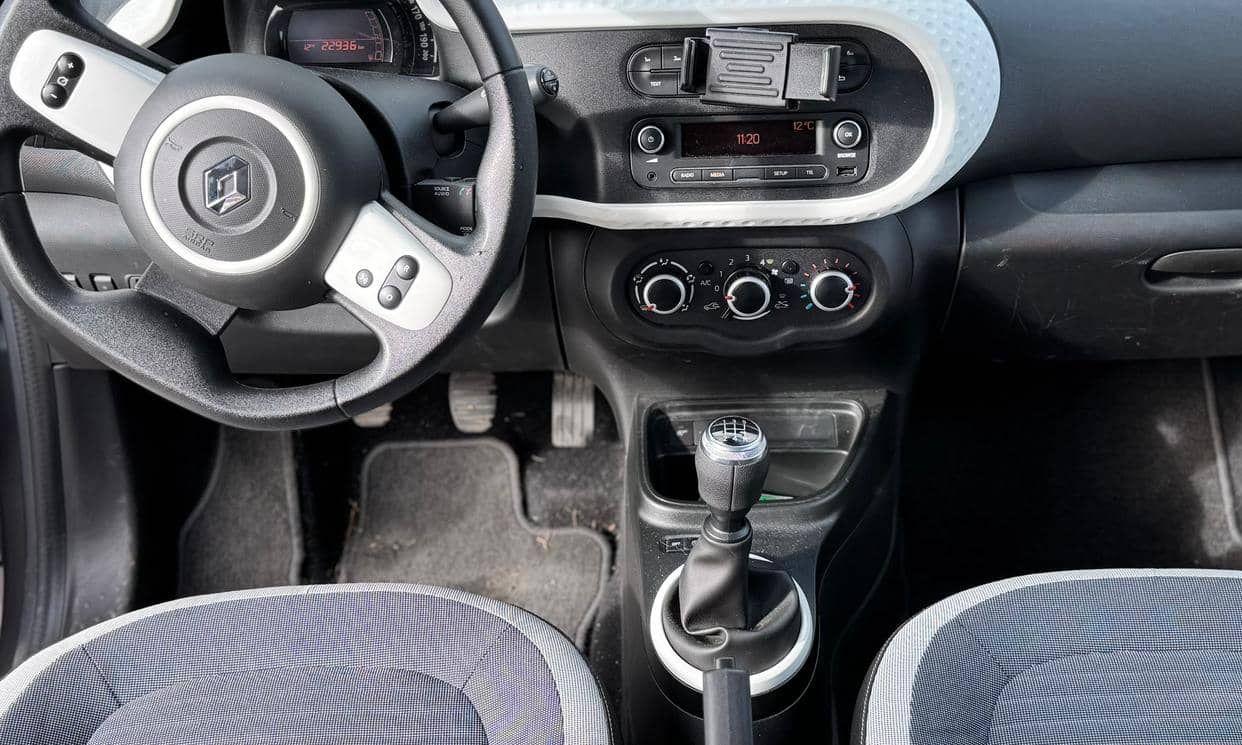 Renault TWINGO III — photo 7