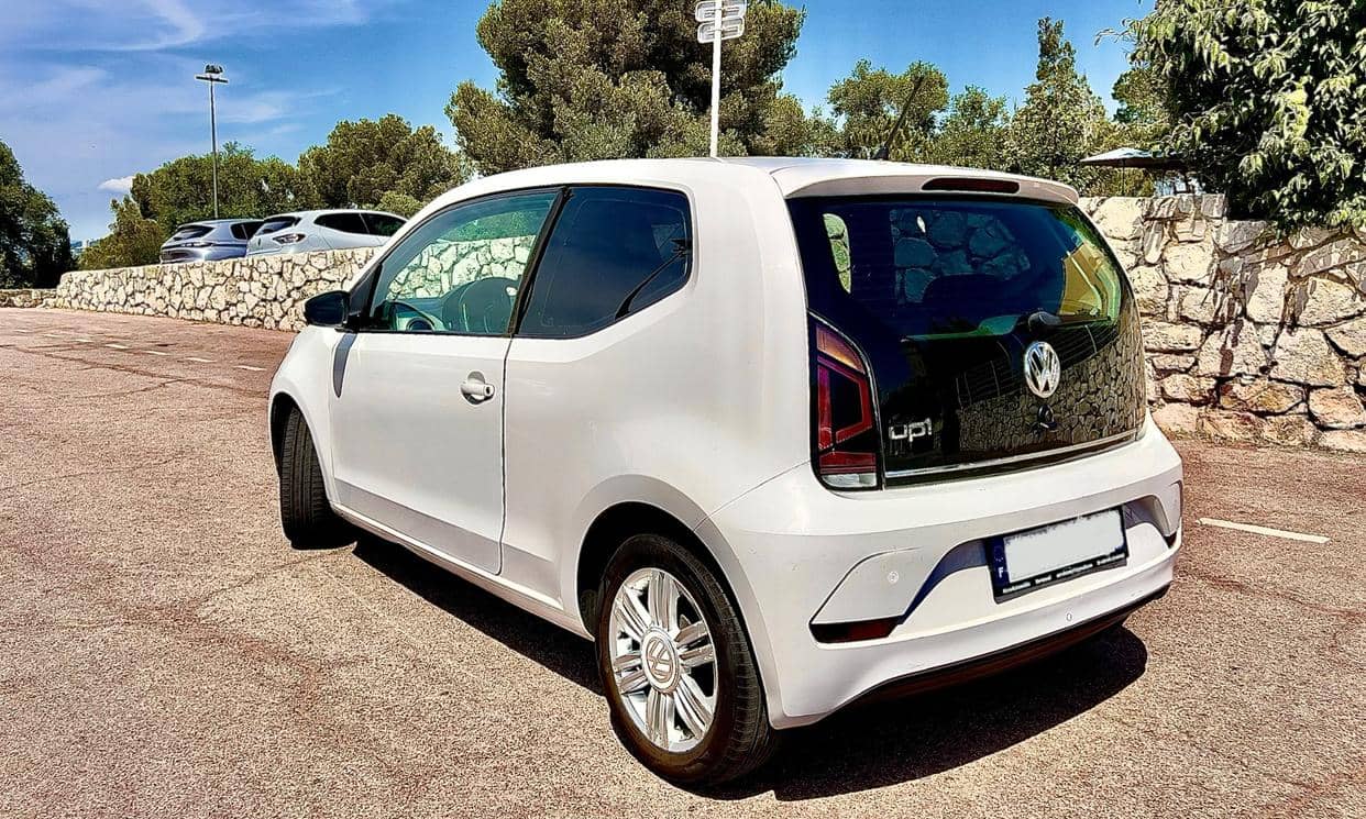 Volkswagen UP — photo 3