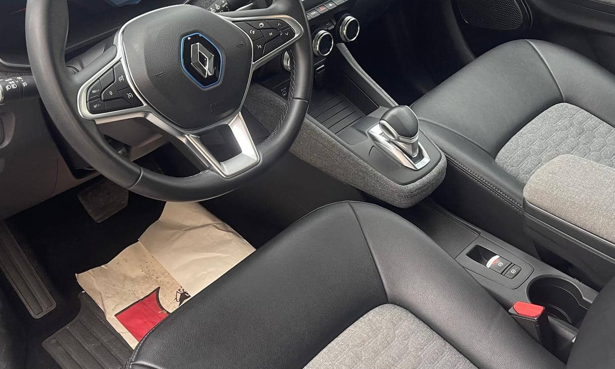 Renault ZOE — photo 3