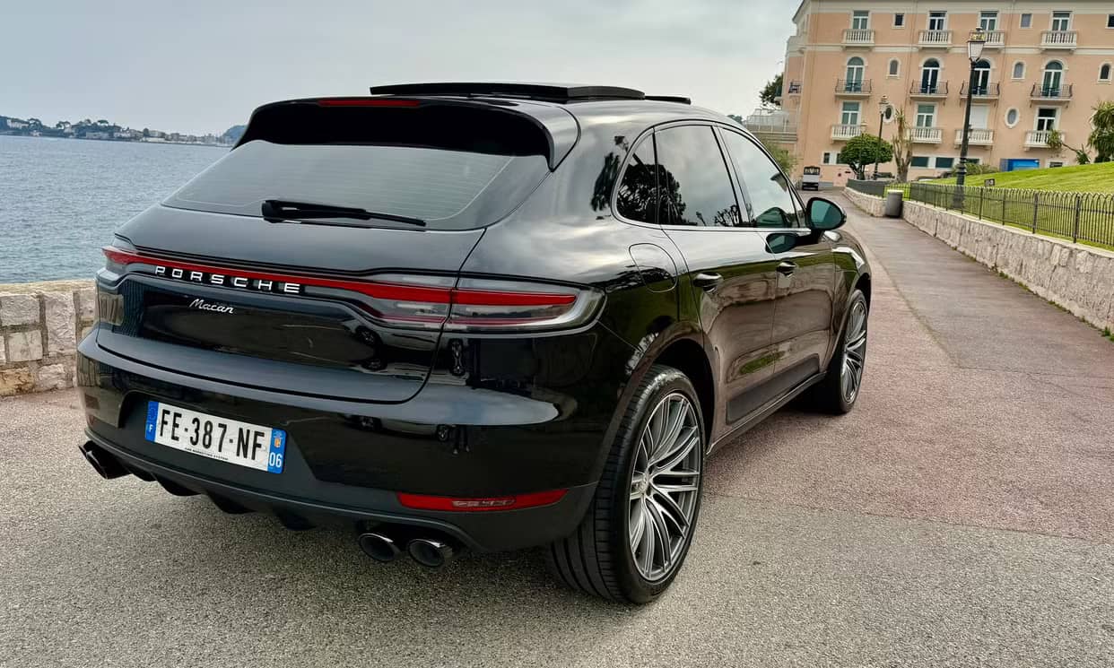 Porsche MACAN — photo 13
