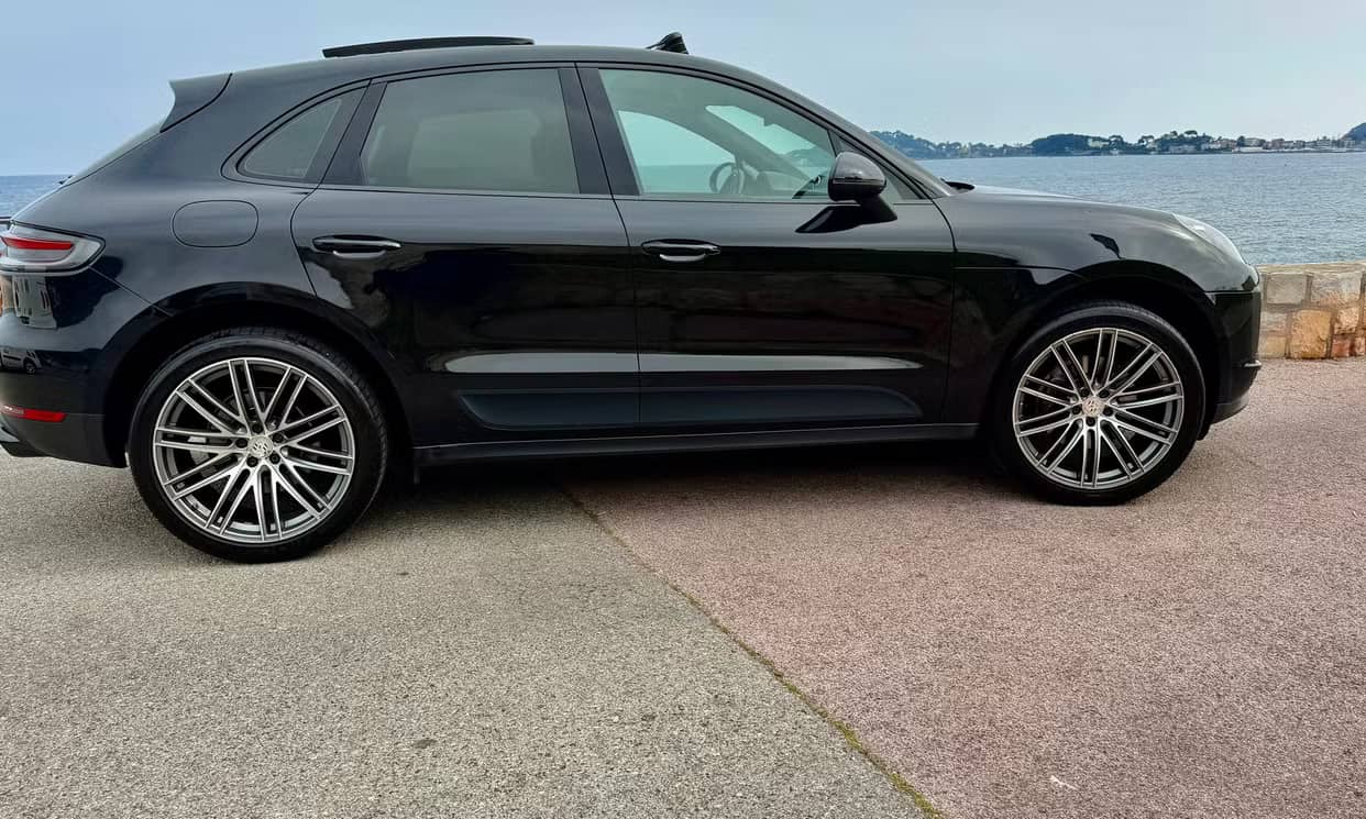 Porsche MACAN — photo 15