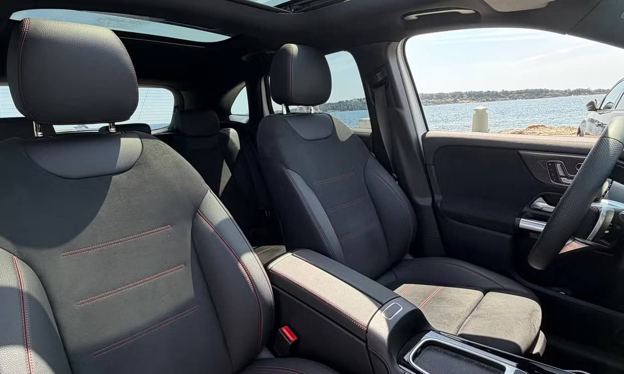 Mercedes-Benz GLA — photo 10