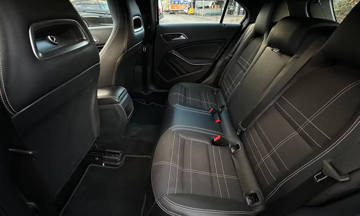 Mercedes-Benz CLASSE A — photo 4