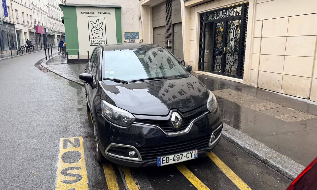Renault CAPTUR — photo 3