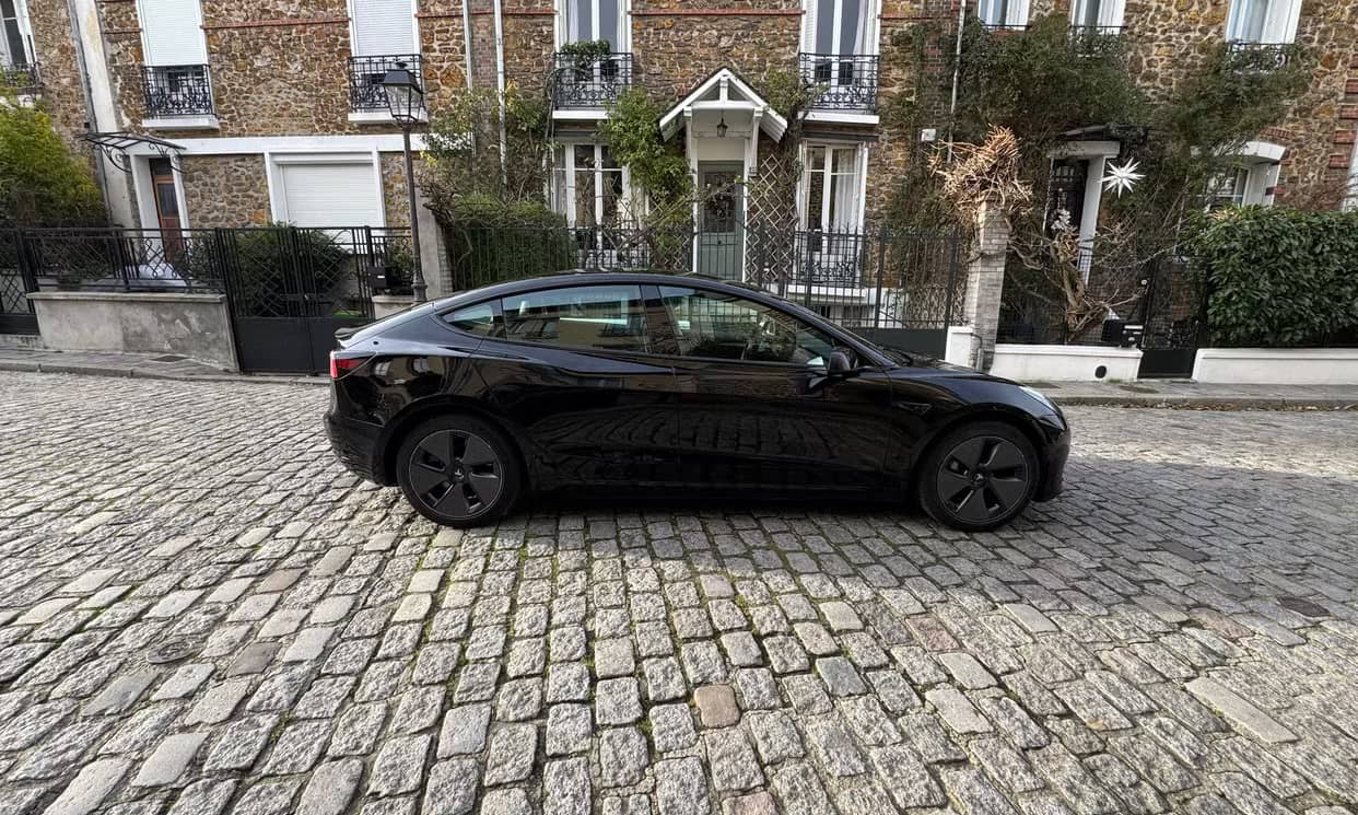 Tesla MODEL 3 — photo 8