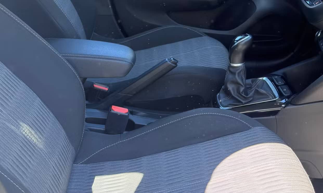 Opel CORSA — photo 8