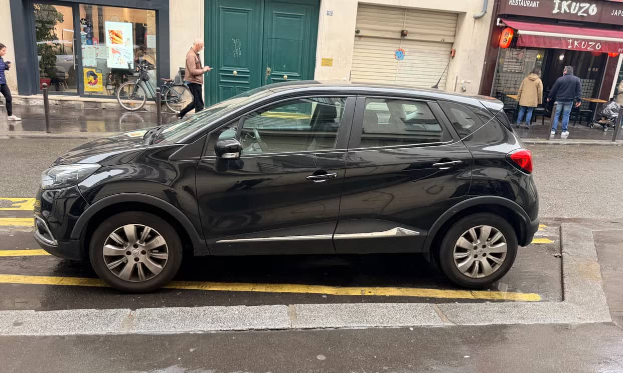 Renault CAPTUR — photo 8