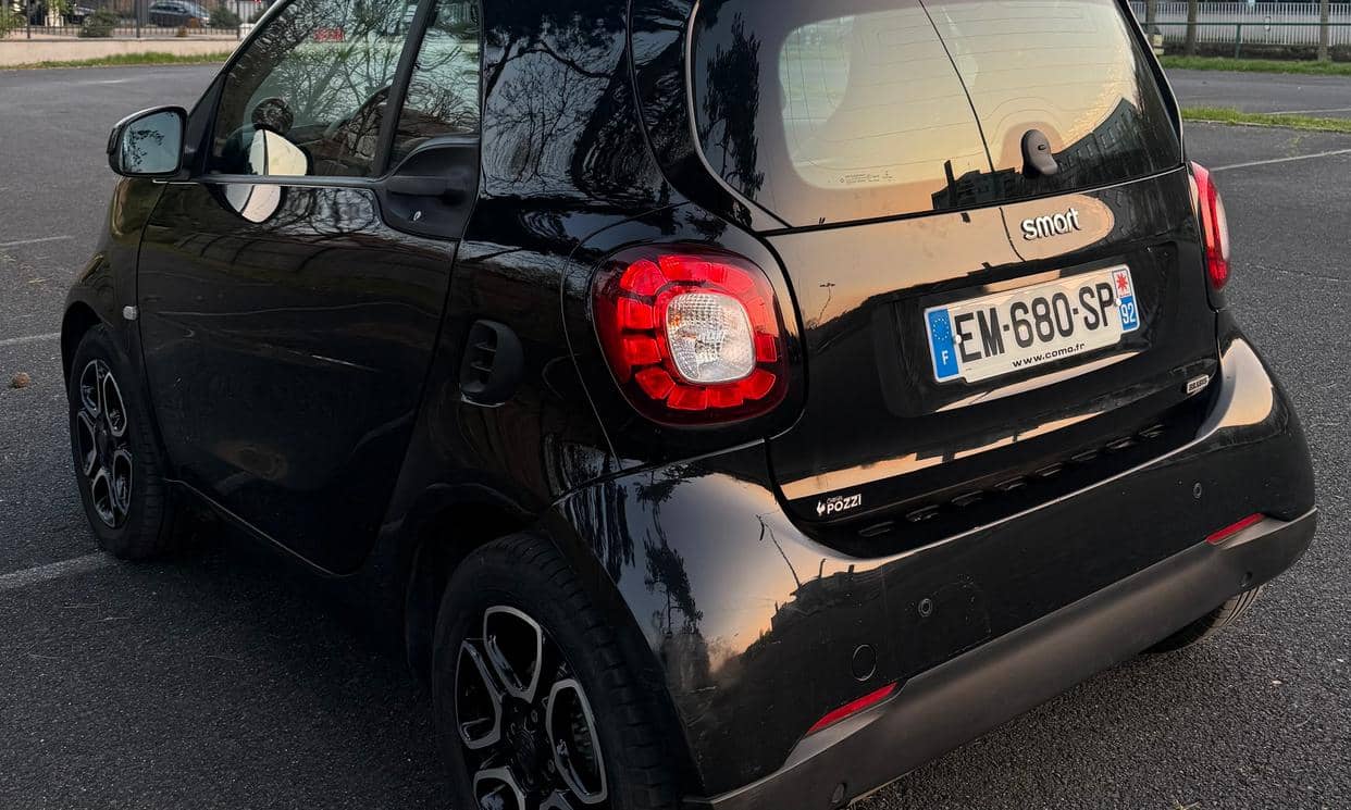 smart FORTWO COUPE — photo 3