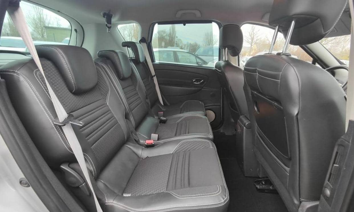 Renault SCENIC III — photo 8