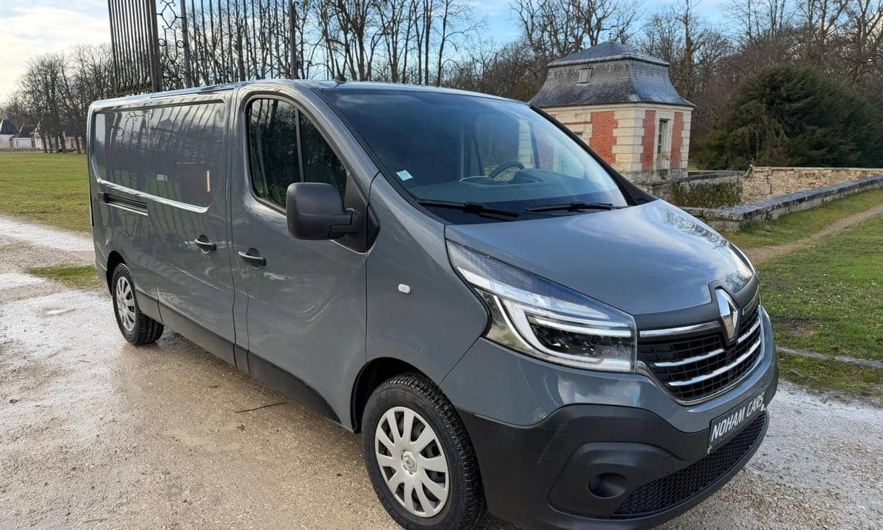 Renault TRAFIC III — photo 4
