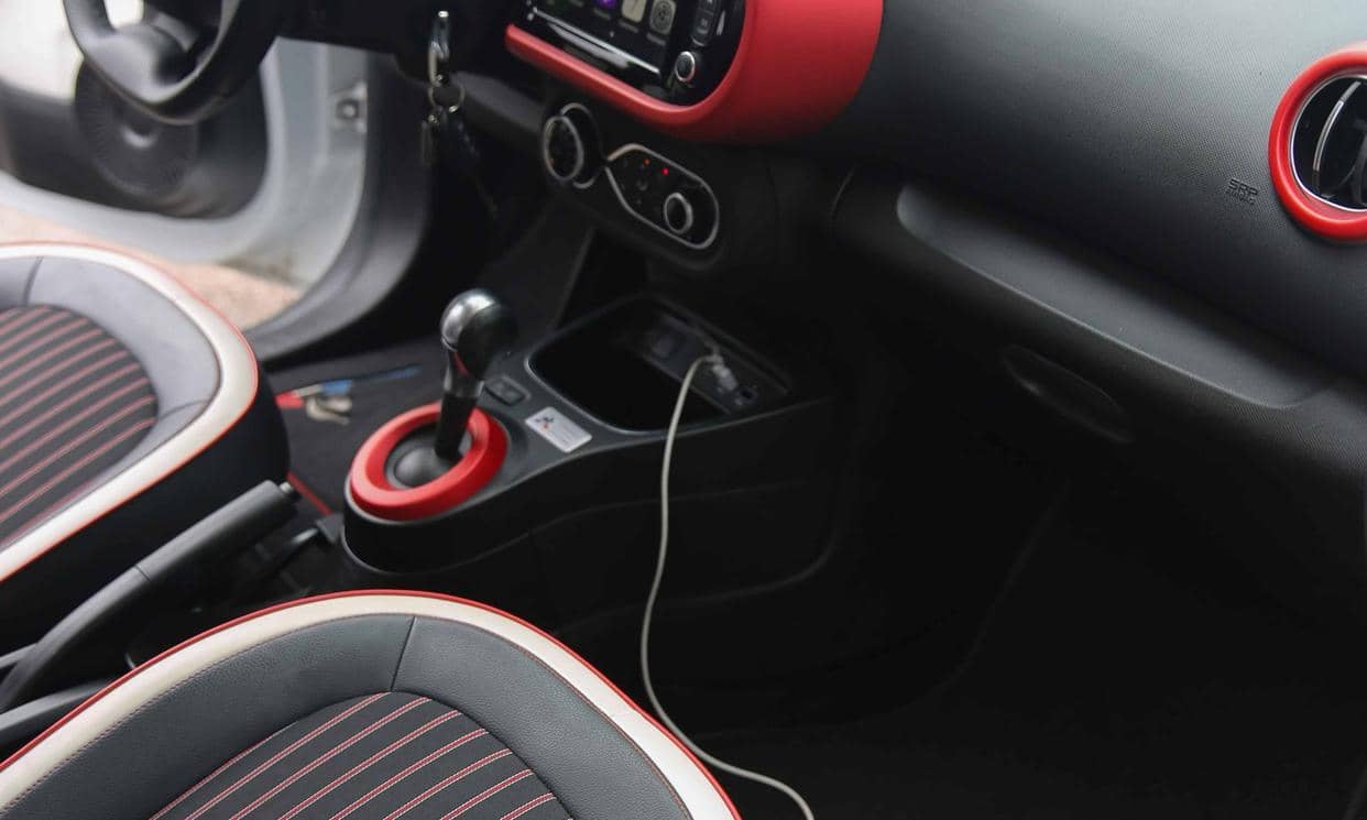 Renault TWINGO III — photo 10