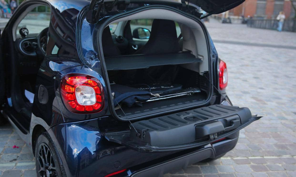 smart FORTWO COUPE — photo 8