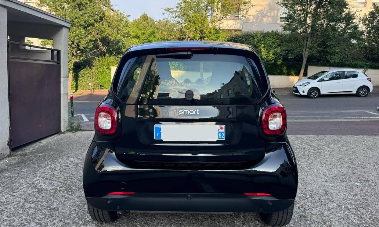 smart FORTWO COUPE — photo 6