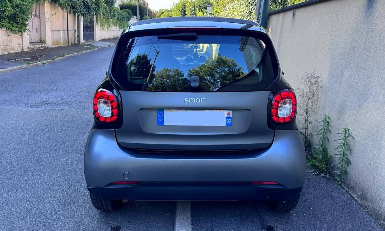 smart FORTWO COUPE — photo 2
