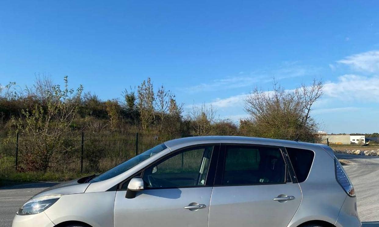 Renault SCENIC III — photo 2