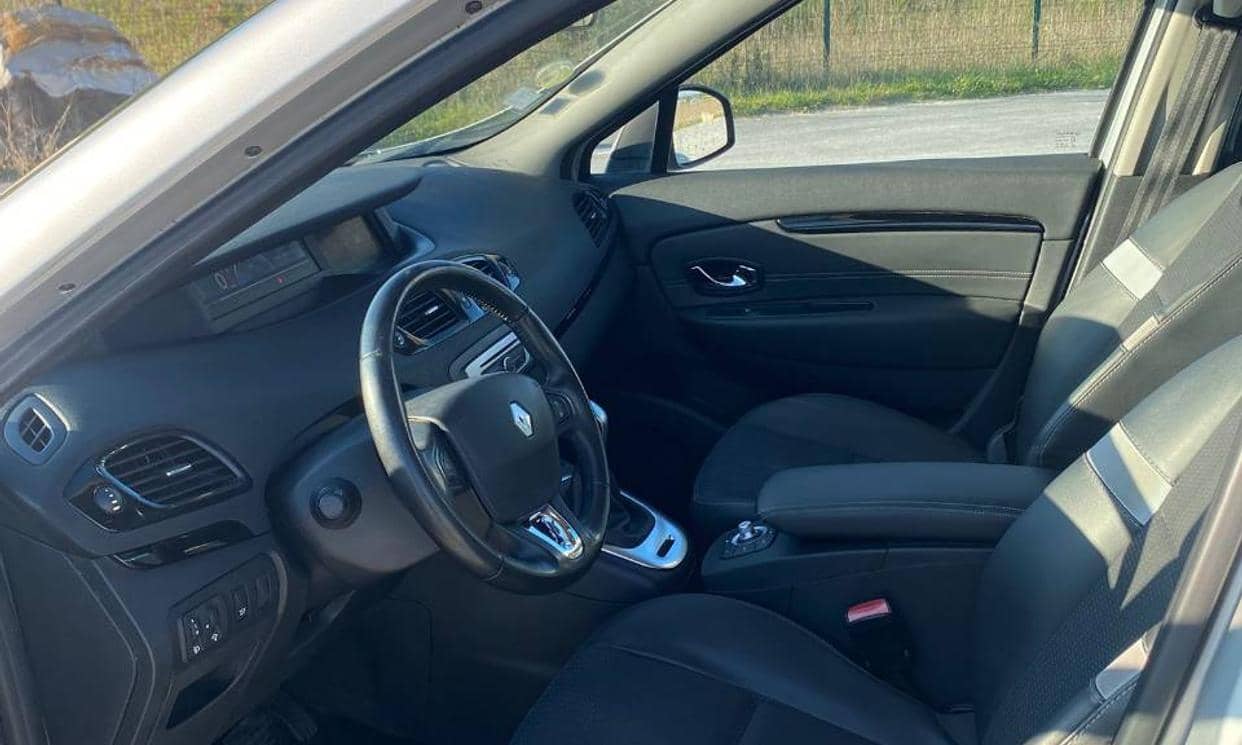 Renault SCENIC III — photo 7