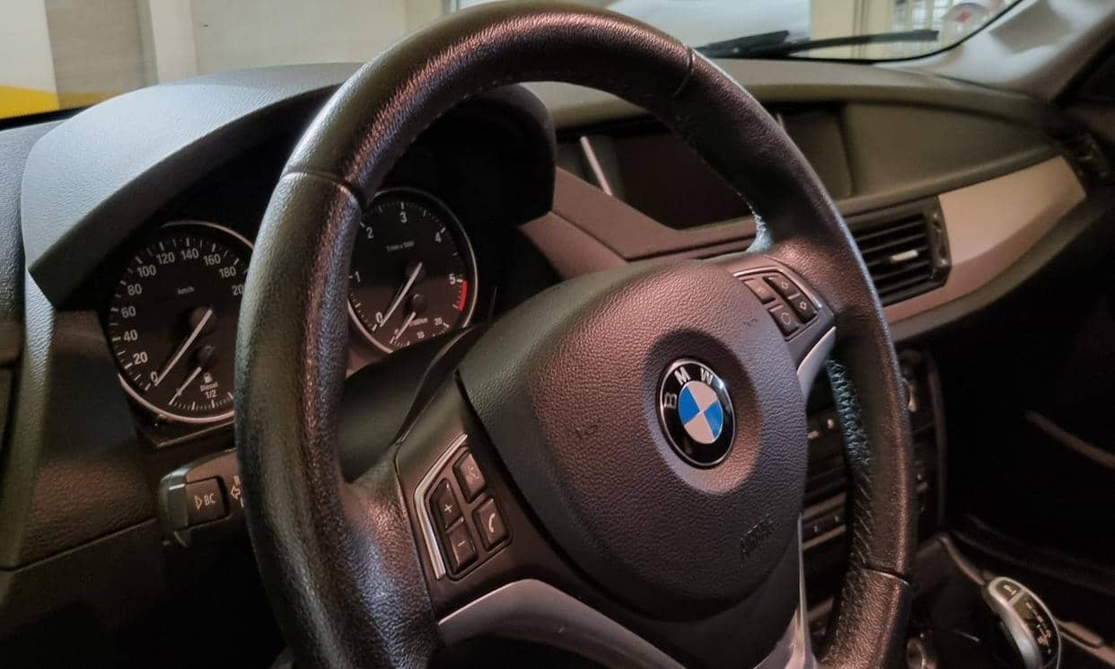 BMW X1 — photo 3