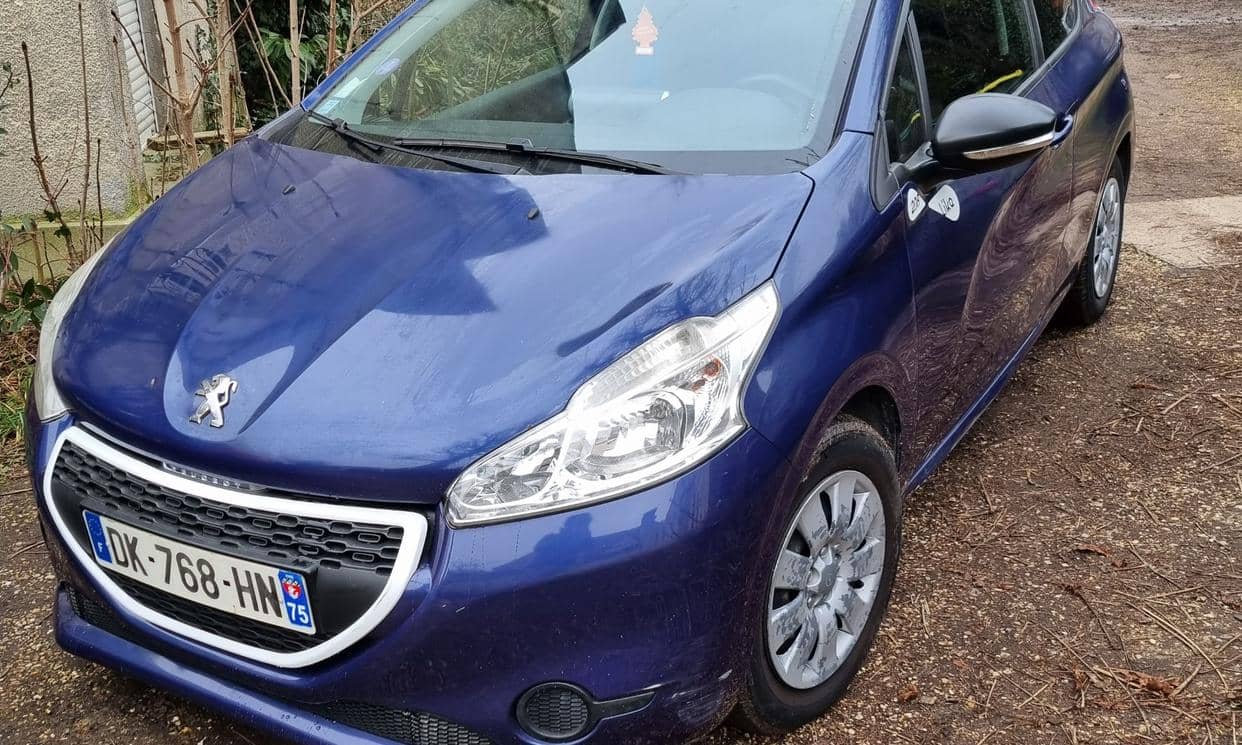 Peugeot 208 — photo 3
