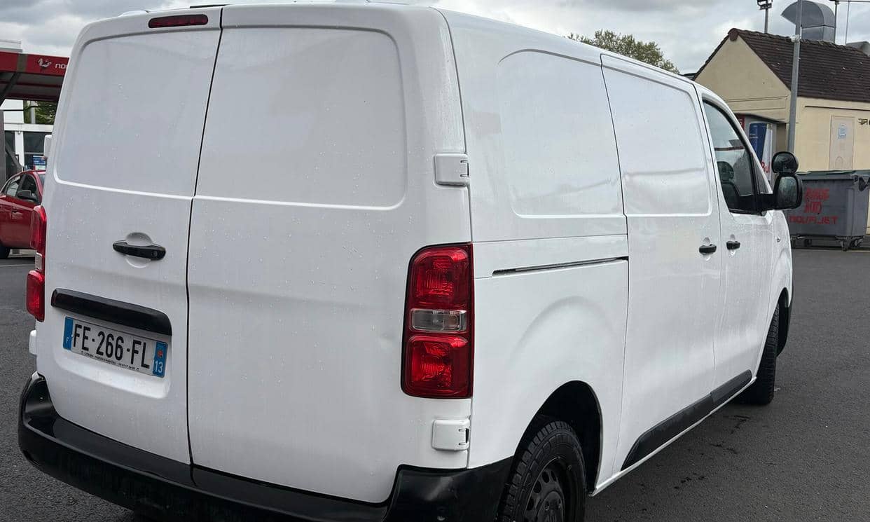 Citroen JUMPY — photo 2