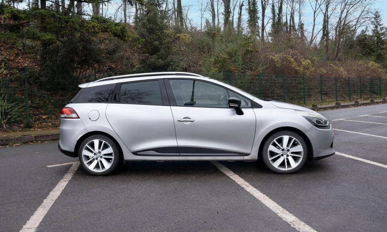 Renault CLIO IV ESTATE — photo 3