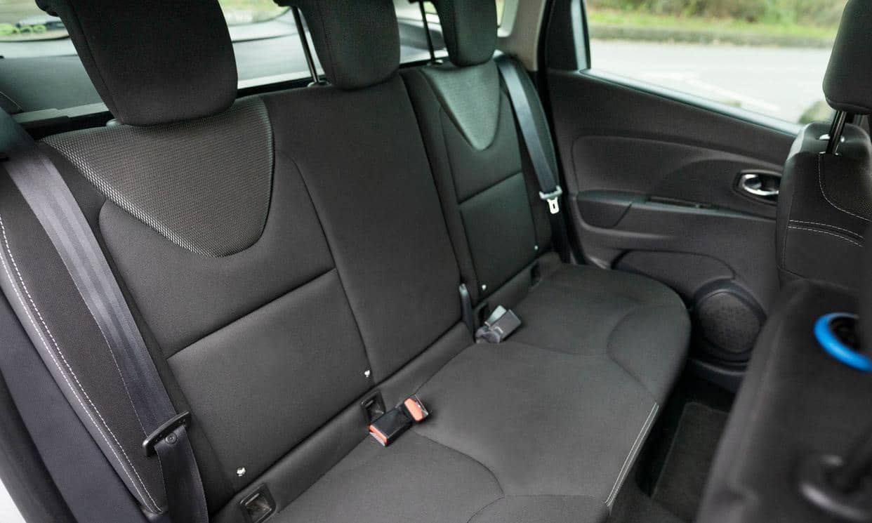Renault CLIO IV ESTATE — photo 5