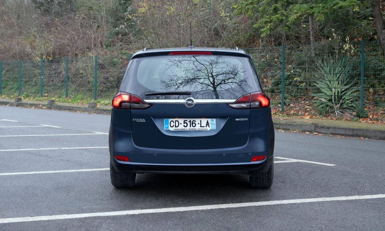 Opel ZAFIRA — photo 2