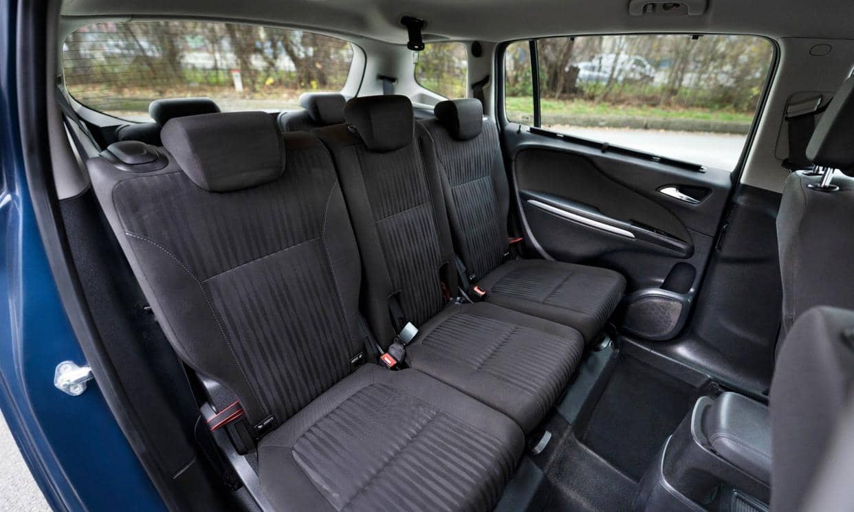 Opel ZAFIRA — photo 11