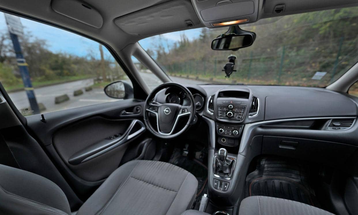 Opel ZAFIRA — photo 10