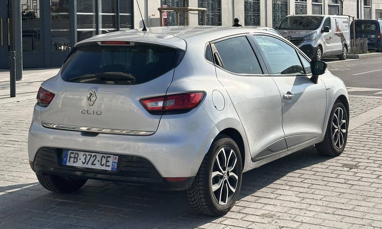 Renault CLIO IV — photo 2