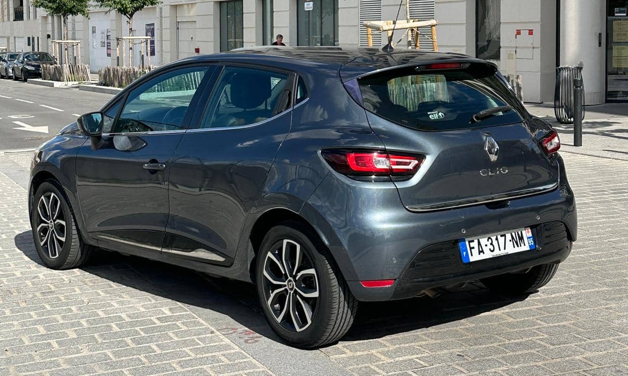 Renault CLIO IV — photo 2