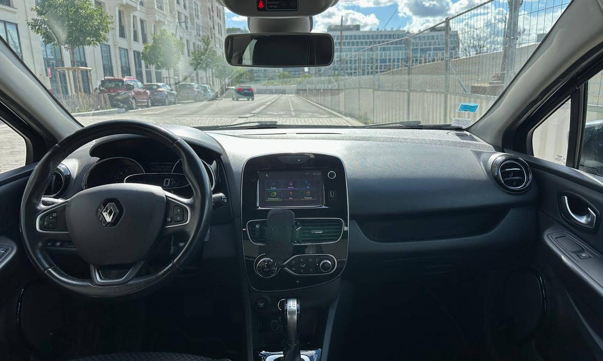 Renault CLIO IV — photo 3