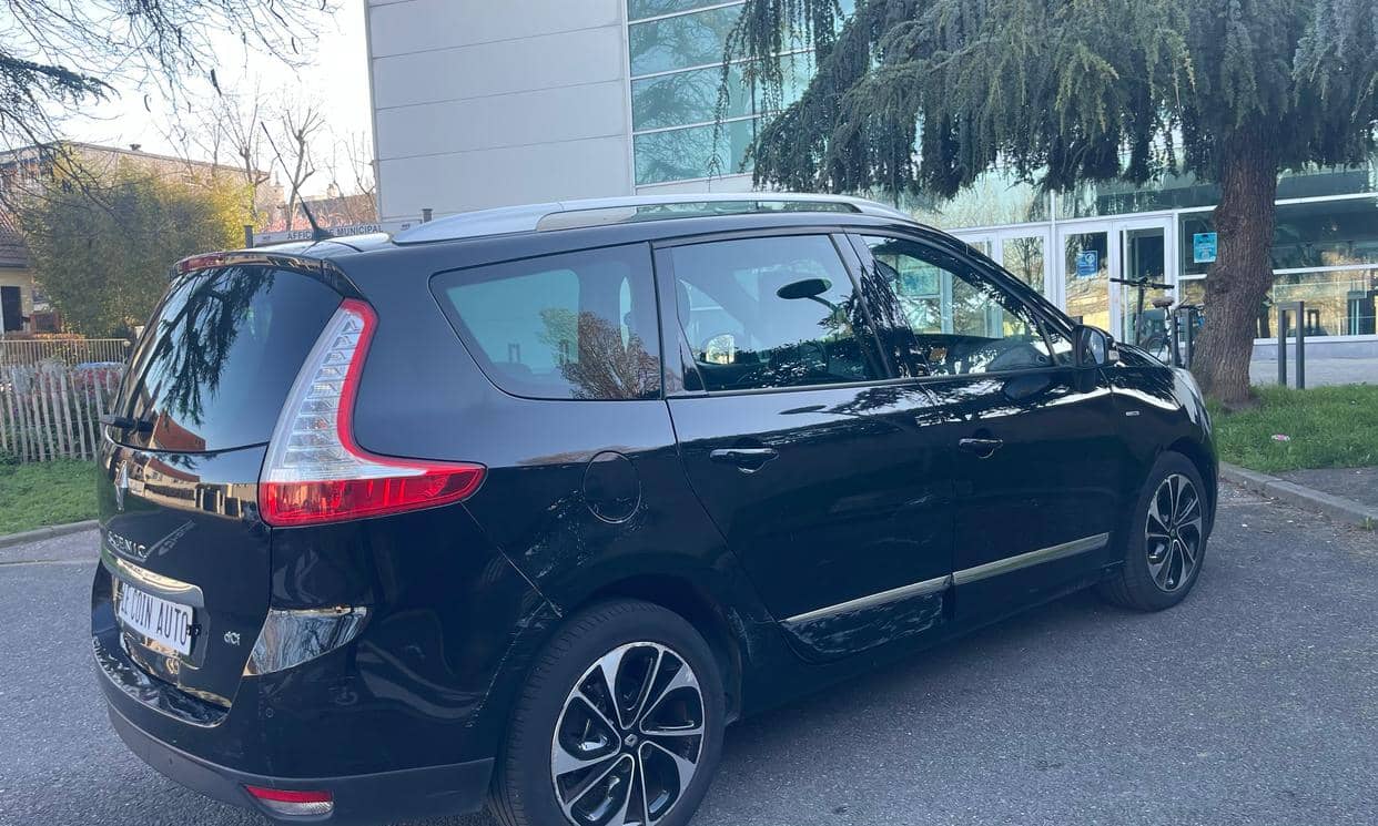 Renault GRAND SCENIC III — photo 4