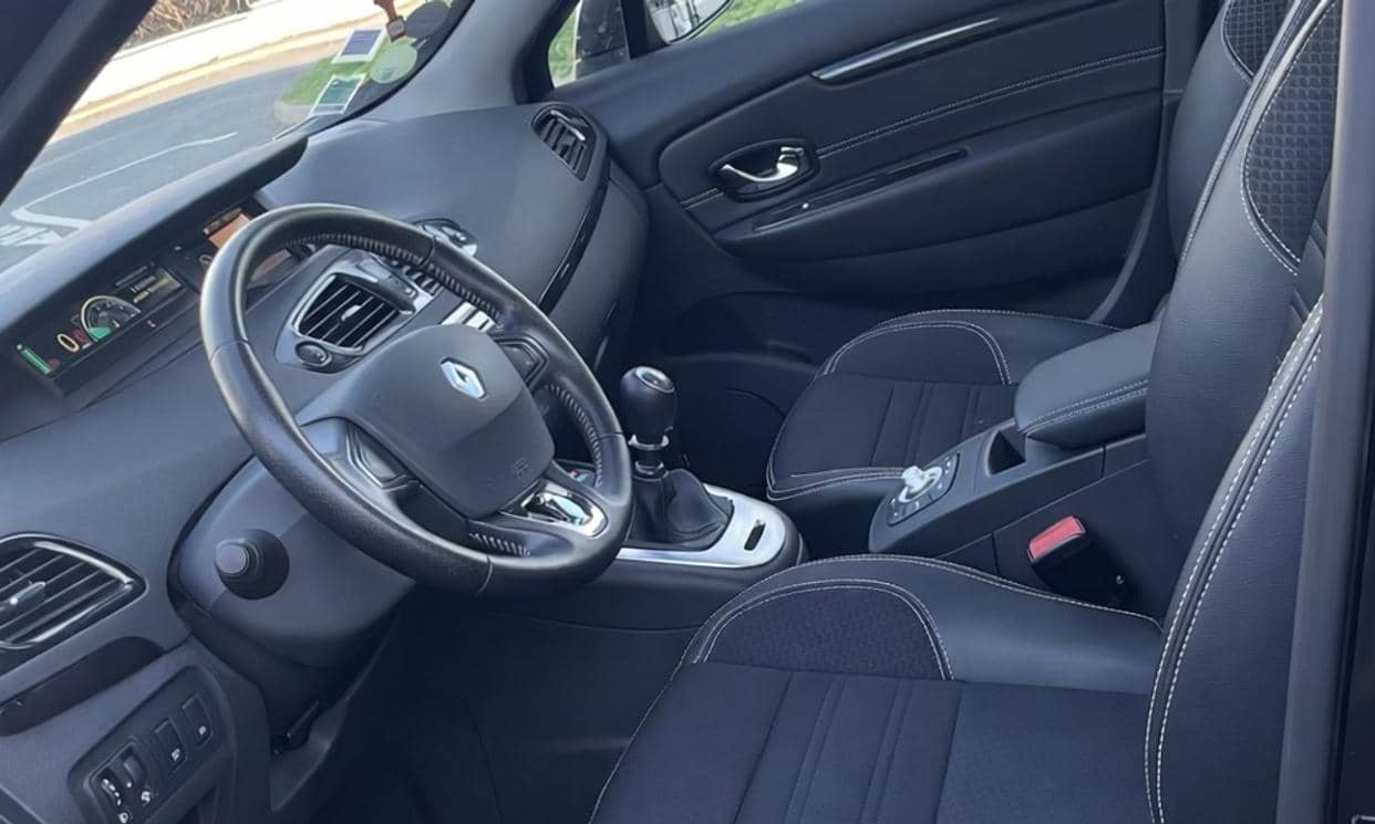 Renault GRAND SCENIC III — photo 7