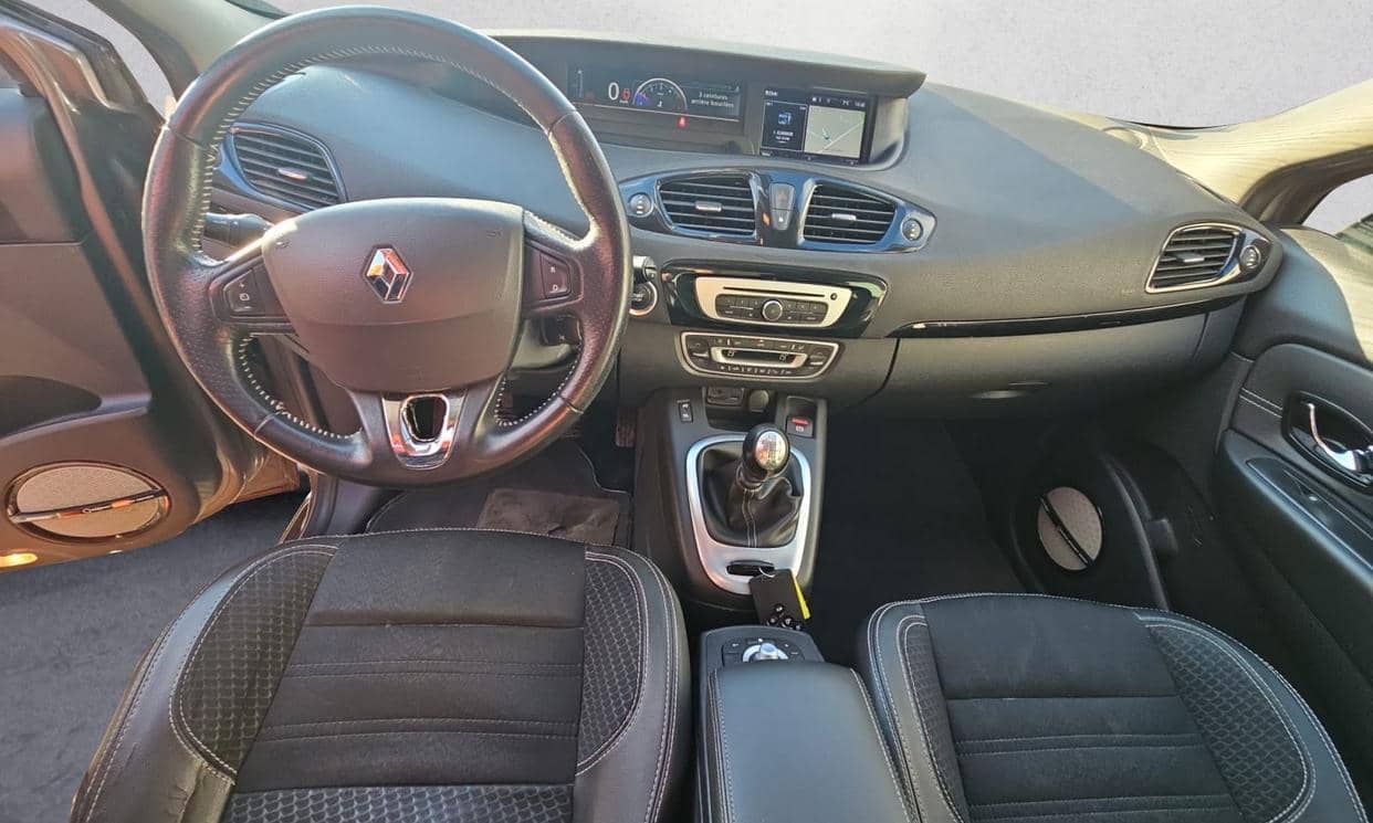Renault GRAND SCENIC III — photo 7