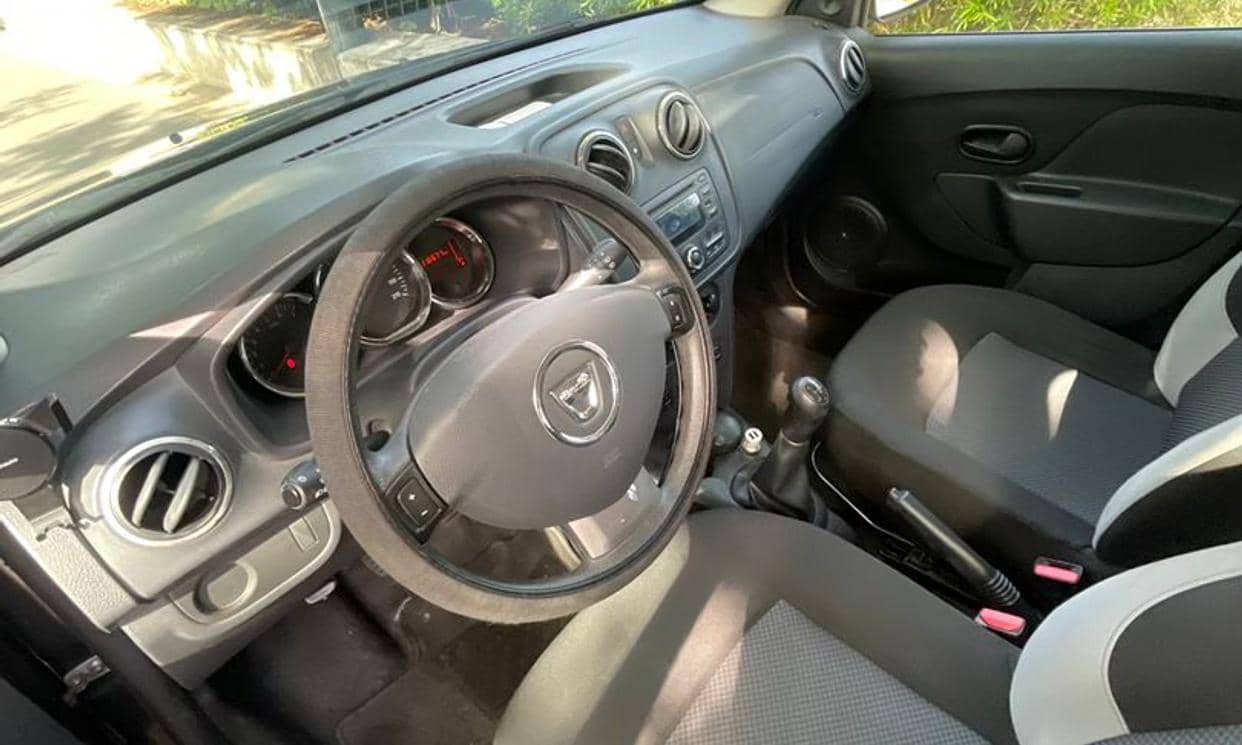 Dacia SANDERO — photo 7
