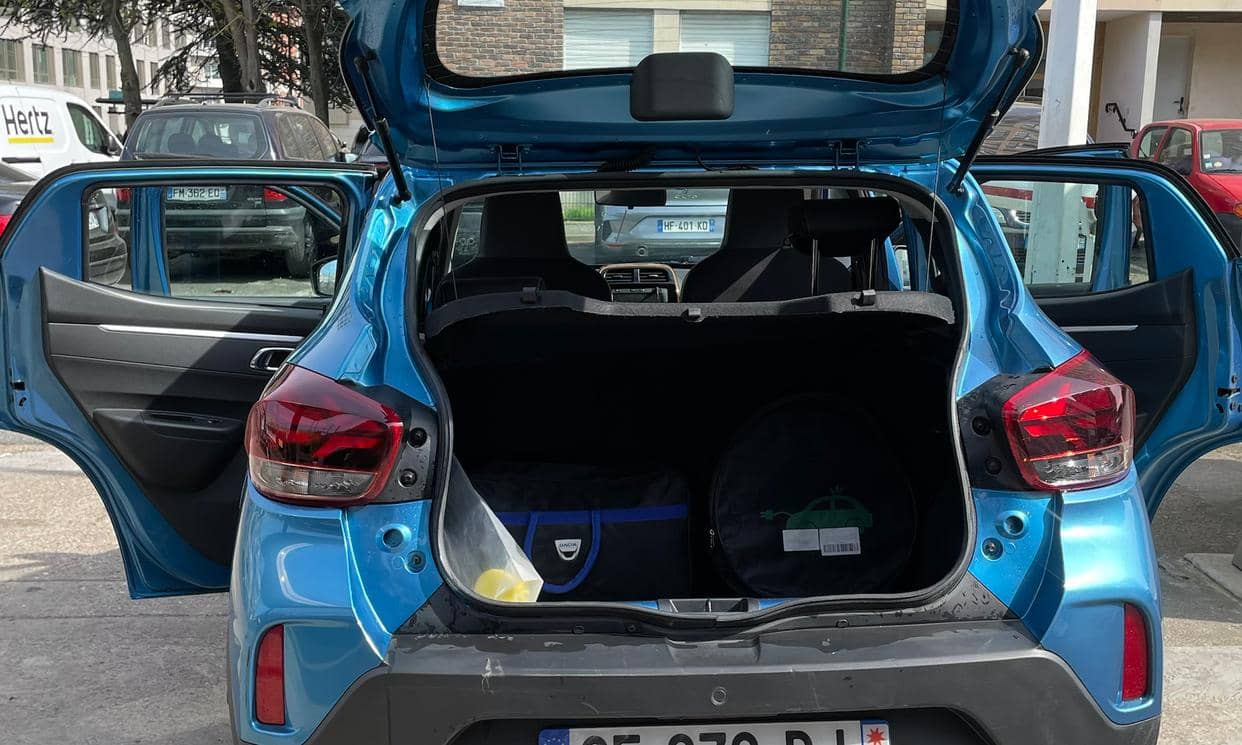 Dacia SPRING — photo 2